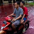 Blood Rain in Indonesia and People Says this is the World End