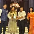 Upasana I dedicate this award to every MAN that makes his wife SHINE