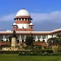Supreme Court orders in project expats issue favor to Telangana govt