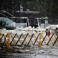 Thousands ordered to evacuate as floods hit Sydney downpour to continue