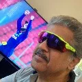 anand mahindra shares interesting pic