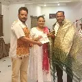 Actress Shakeela joins Congress party in Tamilnadu