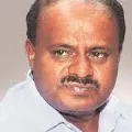 bjp gives money to kumara swamy says cong leader