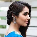 Rashi khanna is doing in Maruthi film