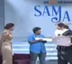 Samantha gifts women auto driver Kavitha a swift car