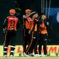 Sunrisers bowlers restricts Delhi Capitals for medium score