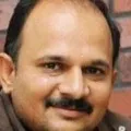 Tollywood director sravan dies with coron