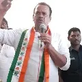 Komatireddy demands Telangana govt must recognize journalists as corona front line warriors