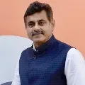 KTR does not have qualification to become CM says Konda Vishveshwar Reddy
