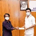 AR Murugadoss donates Rs 25 lakh to Chief Ministers Relief Fund