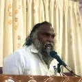 Jaggareddy demands Telangana govt to allow ambulances from AP