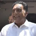 Prakash Raj send mangoes to Adavi Sesh