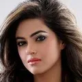 Actress Meera Chopra criticises Union Govt
