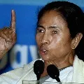 Mamata Banarjee fires on Centre