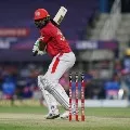 Angry Gayle throws his bat after he missed ton by a single run