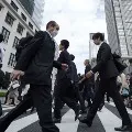 japan politicians want 3 days weekend
