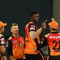 Sunrisers Hyderabad bowlers restricts Rajasthan batsmen