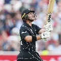 Newzealand all rounder corey andersong retires from international cricket