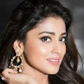 Shriya praises Prabhas