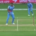 Another Mankading chance for Ashwin but leaves with Warning