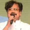 varla slams jagan