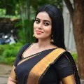 Actress Poorna revealed how a gang cheated