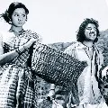 Pathinaru Vayadhinile is being dubbed into Telugu