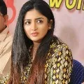 Poonam Kaur pays tribute at NTR ghat