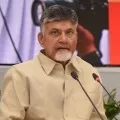 Chandrababu demands govt to save weavers