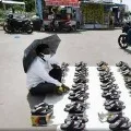 Teacher sells foot wear after schools shut down due to corona pandemic