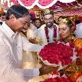 CM KCR attends to Goreti Venkanna daughter wedding