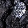 Madhyapradesh Labourer Gets Dimonds in Mine