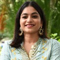 Punarnavi sensational comments on Big Boss