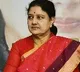Sasikala to take decision on Chennai going according to astrologers suggestion