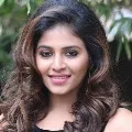 Want to dance on road says Anjali