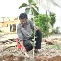 Tollywood director Sekhar Kammula accepts Green India Challenge