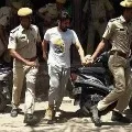 Gangster Lawrence Bishnoi wants cuffs while going