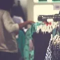 Huge crowd floods to Besant Nagar in Chennai after a shop owner announced bumper offer