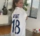 davidwarner daughter receives gift fromkohli