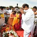 CM KCR attends Nomula Narsimhaiah funerals