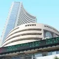 Sensex ends 399 points high