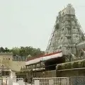 Piligrims Rush Risen in Tirumala
