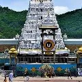 Huge Rush in Tirumala