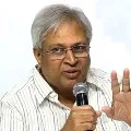 Undavalli Arun Kumar sensational comments on Jagan cases