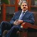 Anand Mahindra shares a video of true elegance