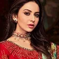 Rakul cycles a long way to sets