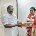 Actress Archana meets AP BJP Chief Somu Veerraju