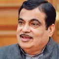No I dont want to go mumbai says Nitin Gadkari