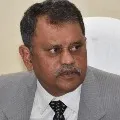 SEC Nimmagadda visits Srinivas Reddy family