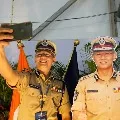 DGP Gautam Sawant takes selfies with his cutout in AP Police Duty Meet